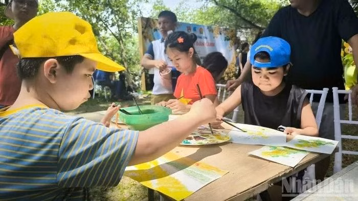 Không gian sáng tạo dành cho thiếu nhi giúp lan tỏa tình yêu nghệ thuật từ sớm.