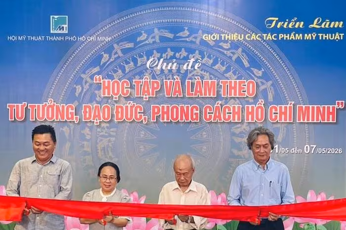 Nghệ thuật tìm cách kể mới về hình tượng Hồ Chí Minh