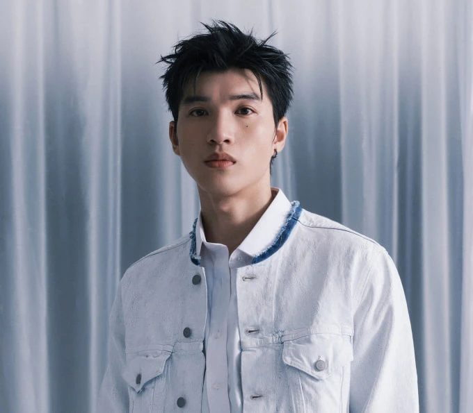 Dù gặt hái thành tích nhạc số bùng nổ, album vẫn tạo ra luồng tranh luận trái chiều về mặt chuyên môn